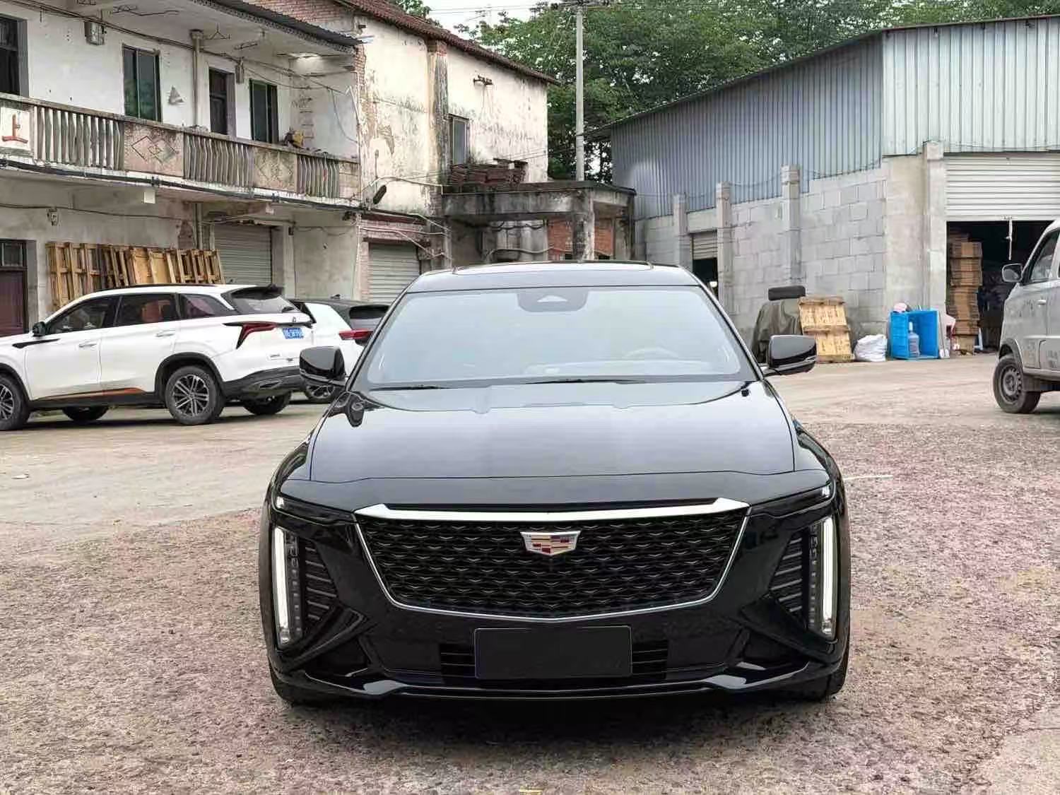 Cadillac CT6 2024 imported from China to Saudi Arabia — side view