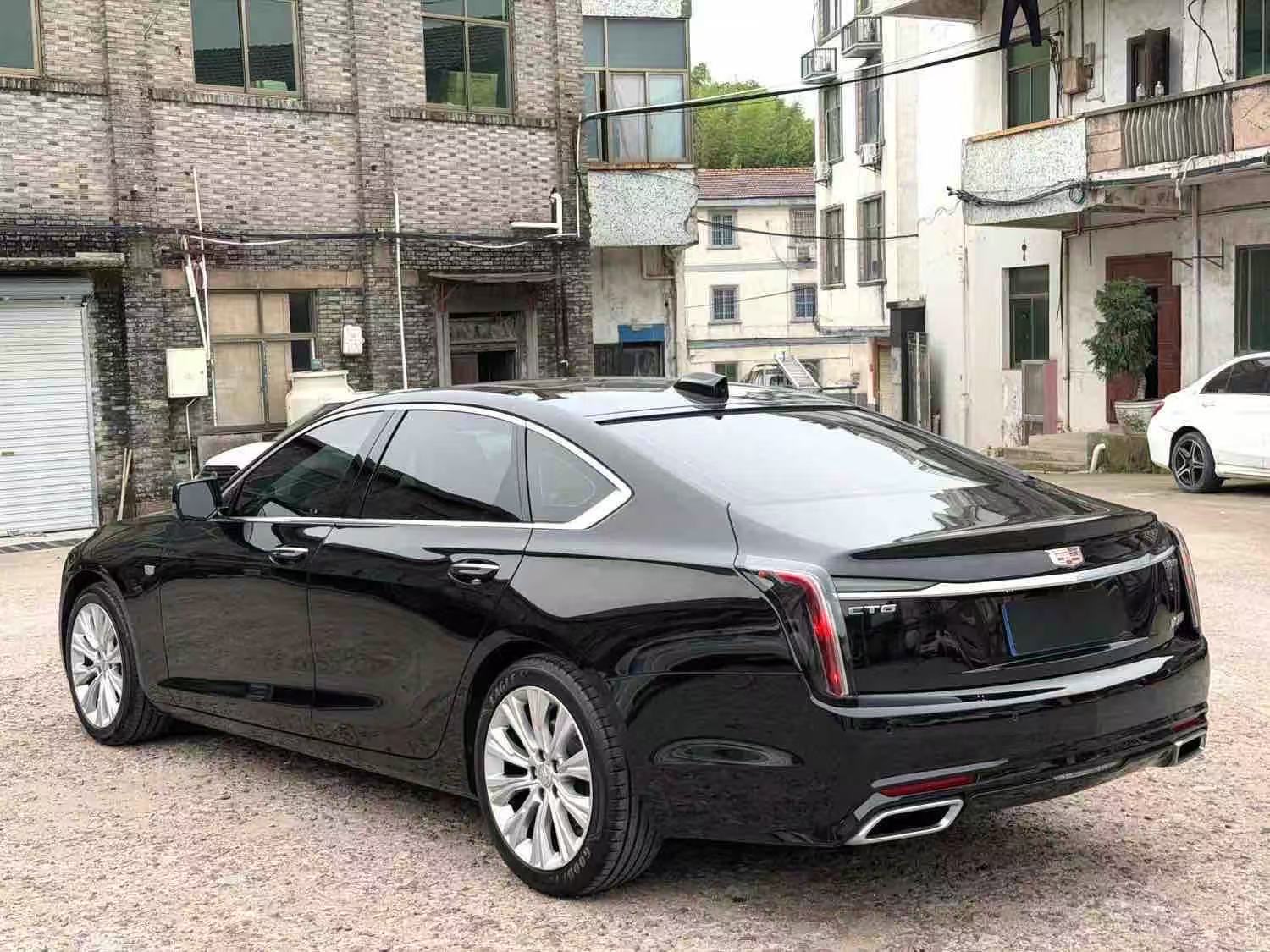 Cadillac CT6 2024 imported from China to Saudi Arabia — interior