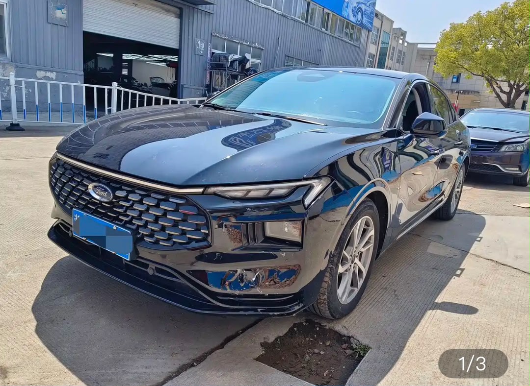 Ford Taurus 2.0T