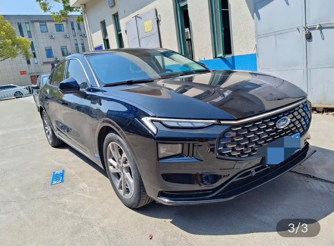 Ford Taurus 2.0T photo 3