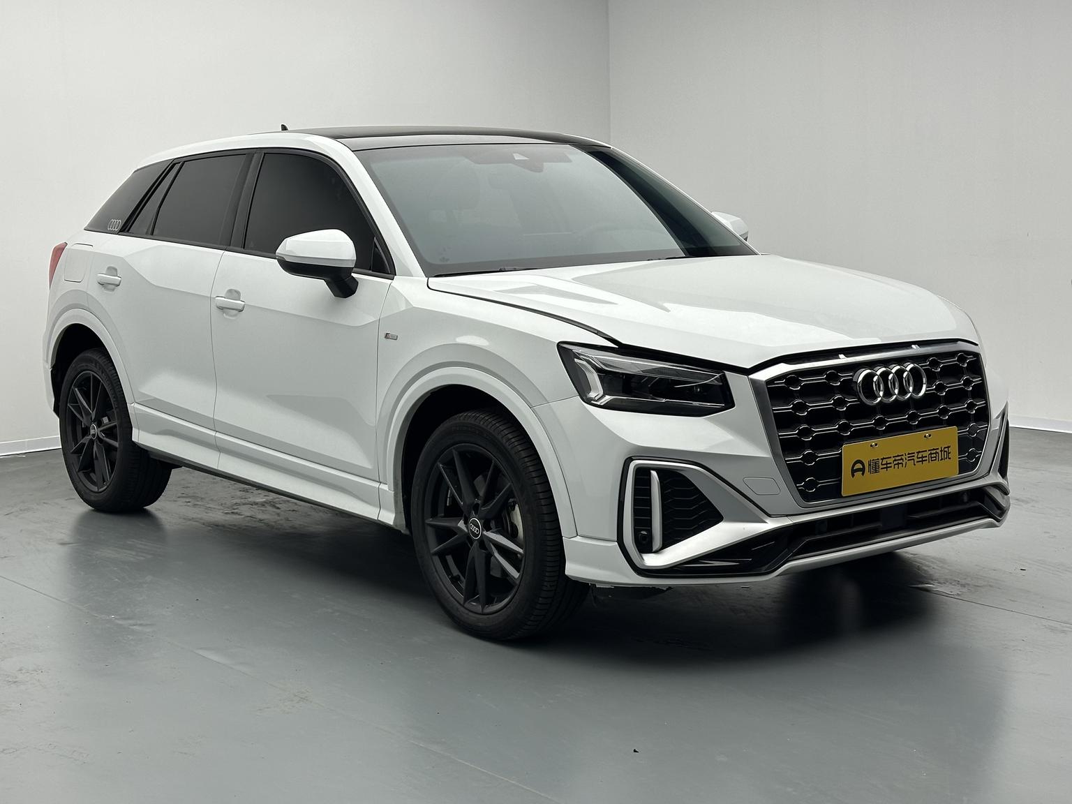 Audi Q2L 35 TFSI 2024 imported from China to Saudi Arabia — side view