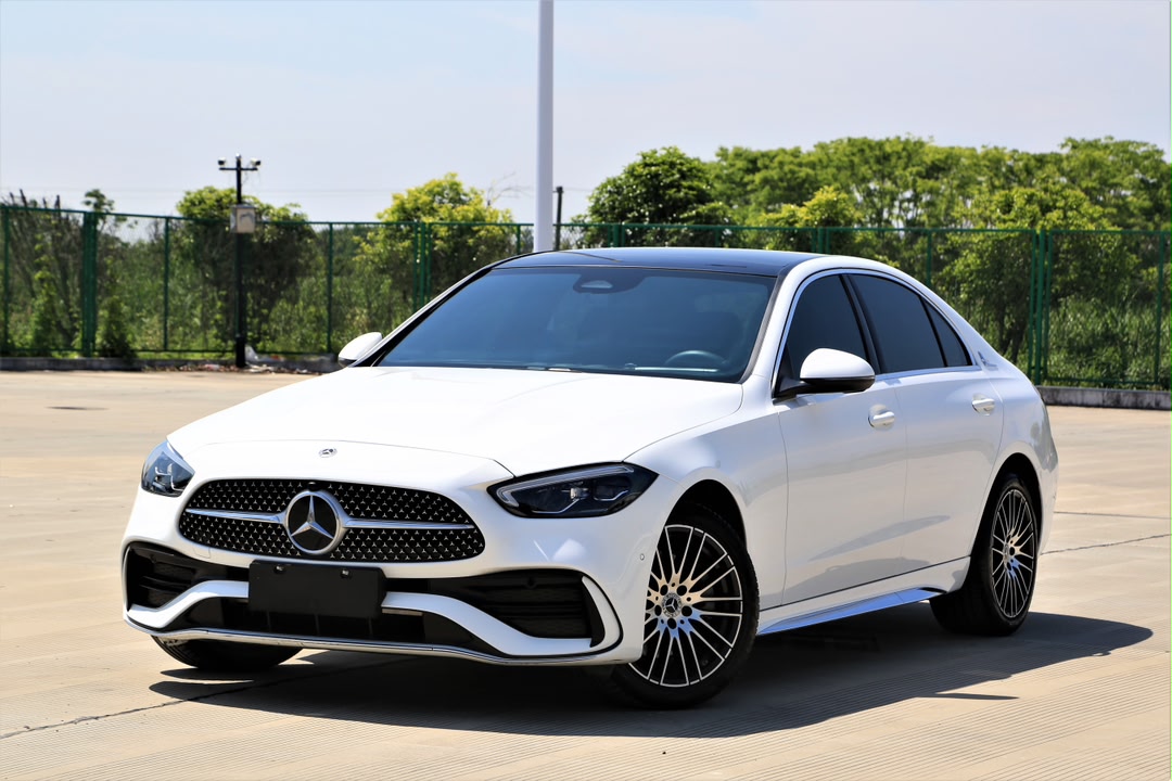 Benz C260L photo 3