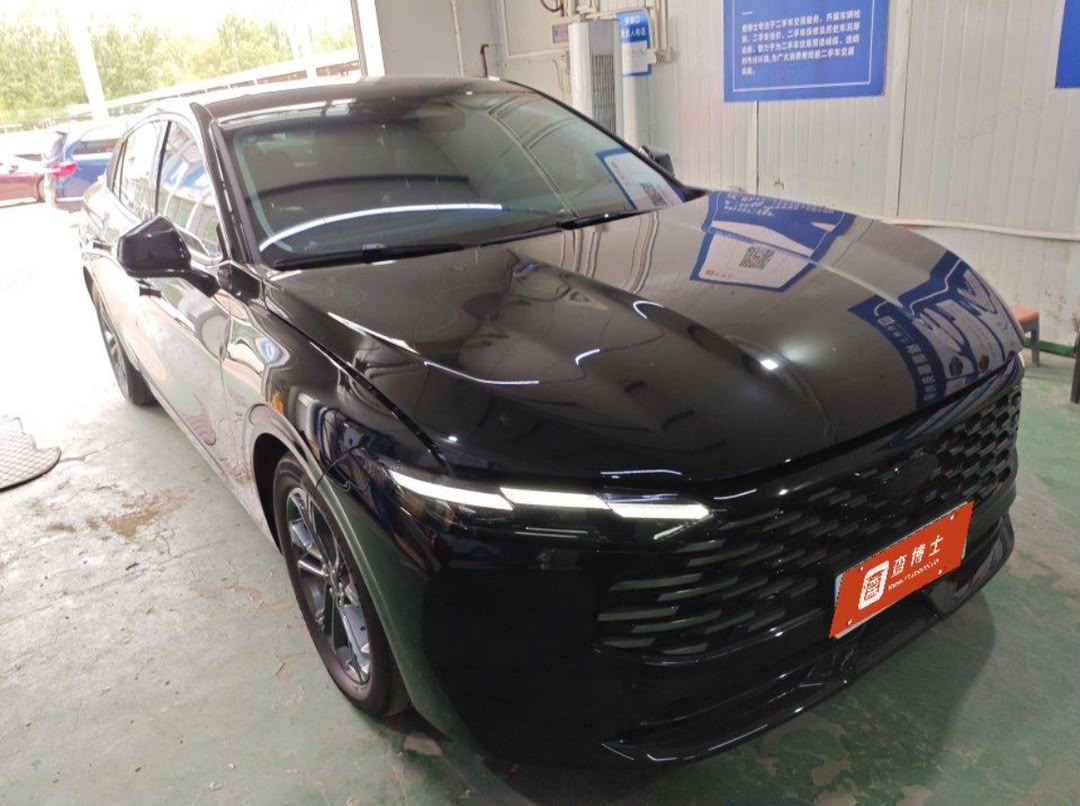 Ford Taurus-Ultra Platinum Edition 2026 imported from China to Saudi Arabia — interior