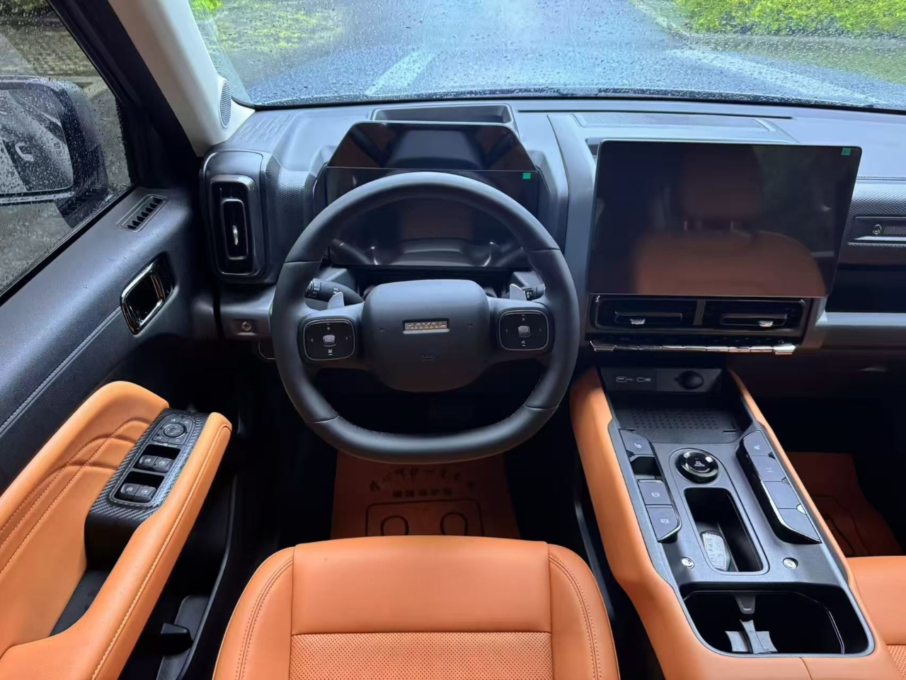 Haval V7 2026 imported from China to Saudi Arabia — view 7