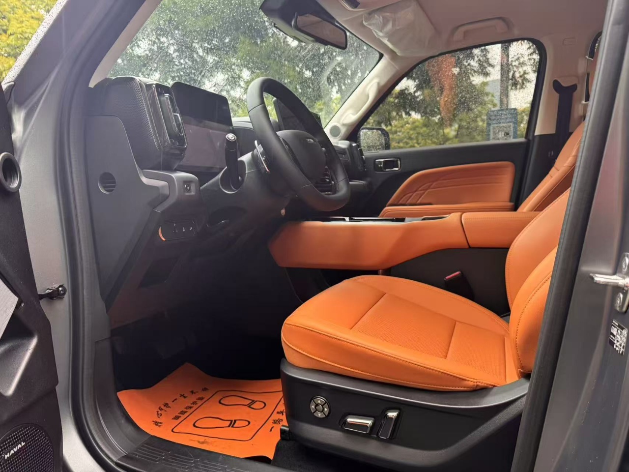 Haval V7 2026 imported from China to Saudi Arabia — view 6