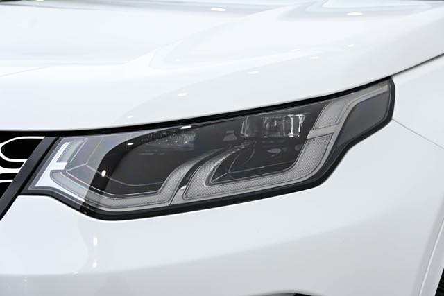 Land Rover Discovery Sport 2025 imported from China to Saudi Arabia — view 6