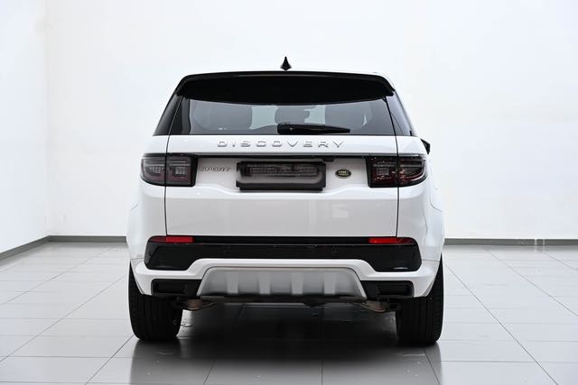 Land Rover Discovery Sport 2025 imported from China to Saudi Arabia — interior