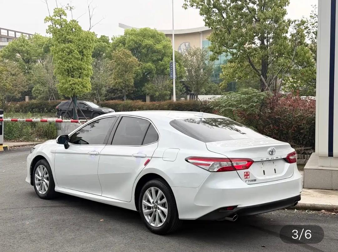 TOYOTA CAMRY 2023 imported from China to Saudi Arabia — side view